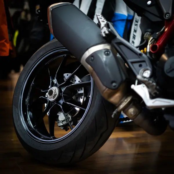 Ducati Hypermotard SP - 2022 - Image 8