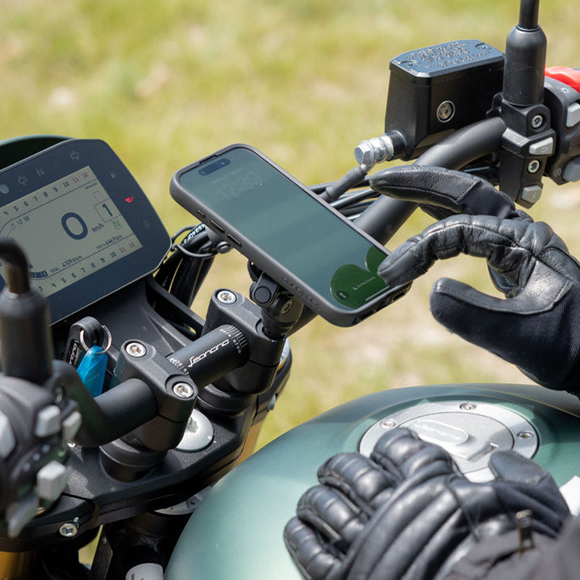 Quad Lock Pro Handlebar Clamp Mount - Image 3