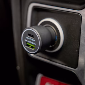 QuadLock 48W Dual Charger - USB C - USB A QC 3.0