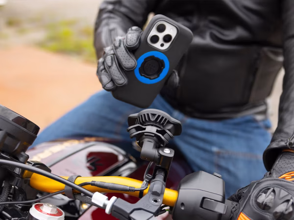 QuadLock USB Weatherproof Wireless Charger - Image 3